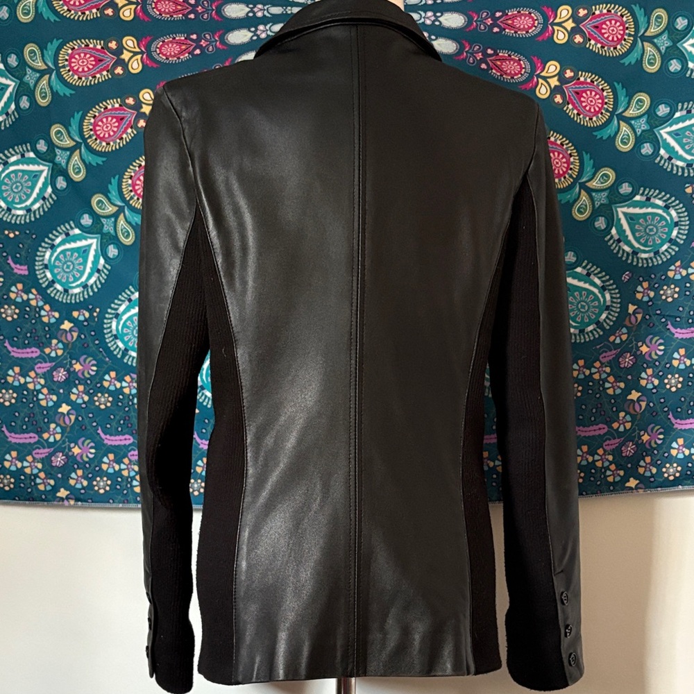 Elegant Black Leather Jacket - Woman’s - Picture 2 of 3